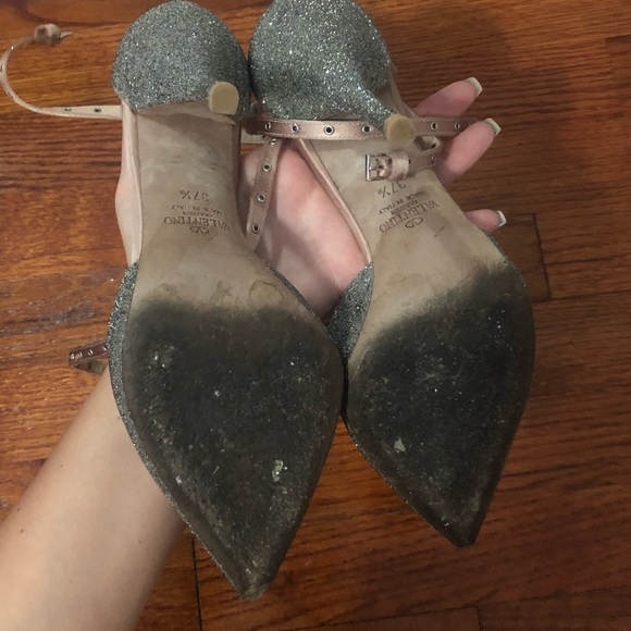 VALENTINO Glitter Pointed-Toe Ankle-Wrap Pump - Picture 5 of 8